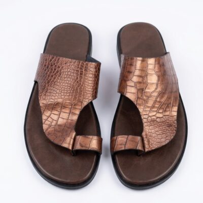 brown leather sandals/slides